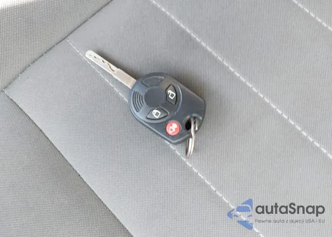 2014 Ford Escape Se z USA, uszkodzony, nr VIN 1FMCU9G97EUB49236